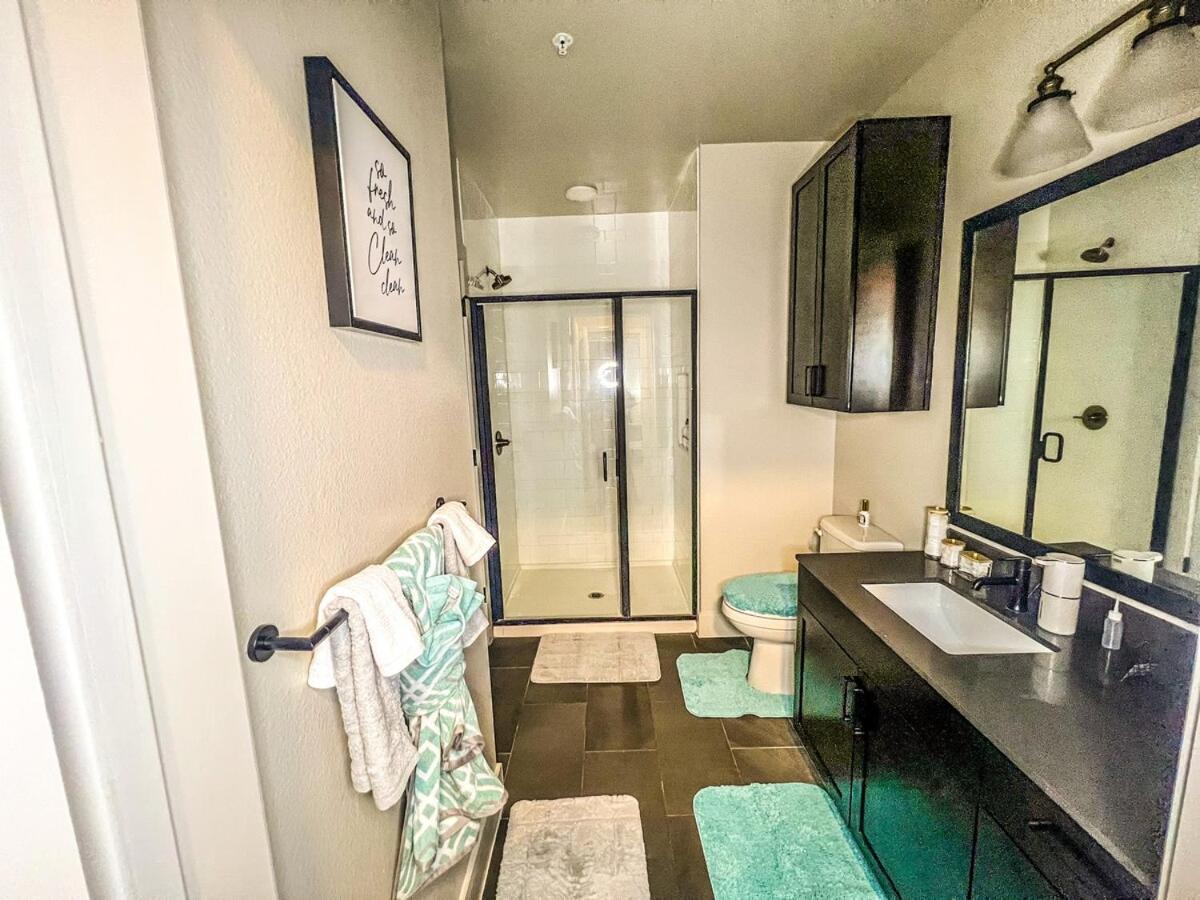 Cozy, Chic Deep Ellum Apartment! Apartment
